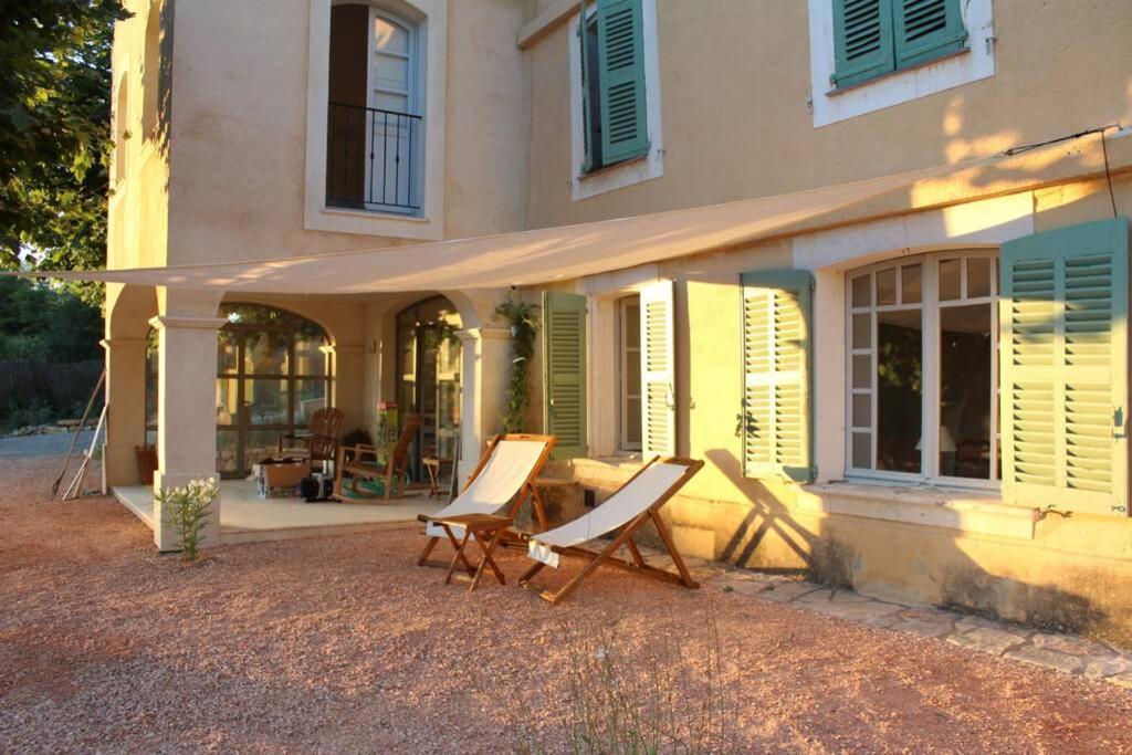 Bastide Au Milieu Des Vignes Et Des Oliviers Aups Villa Exterior photo